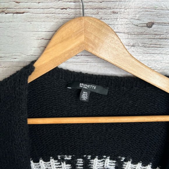 Brunette the label we are all babes black white knit cardigan medium - Picture 3 of 5